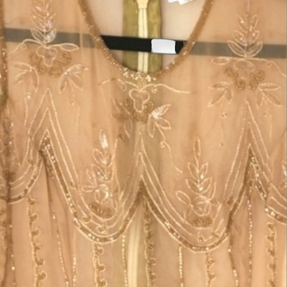 Kenneth Cole top pure silk gold heavily emroidered diamantes size 8 - Picture 6 of 16